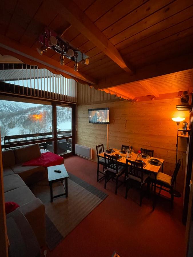 Appartement Plein Sud Cosy 6 Personnes Tres Bien Equipe ,Vue Splendide, Terrasse, Spacieux,Bien Situe, Randonnees,Ski Saint-Sorlin-dʼArves Exteriör bild