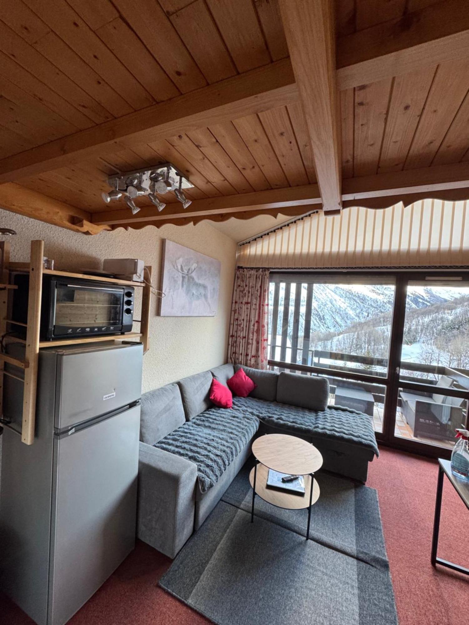 Appartement Plein Sud Cosy 6 Personnes Tres Bien Equipe ,Vue Splendide, Terrasse, Spacieux,Bien Situe, Randonnees,Ski Saint-Sorlin-dʼArves Exteriör bild